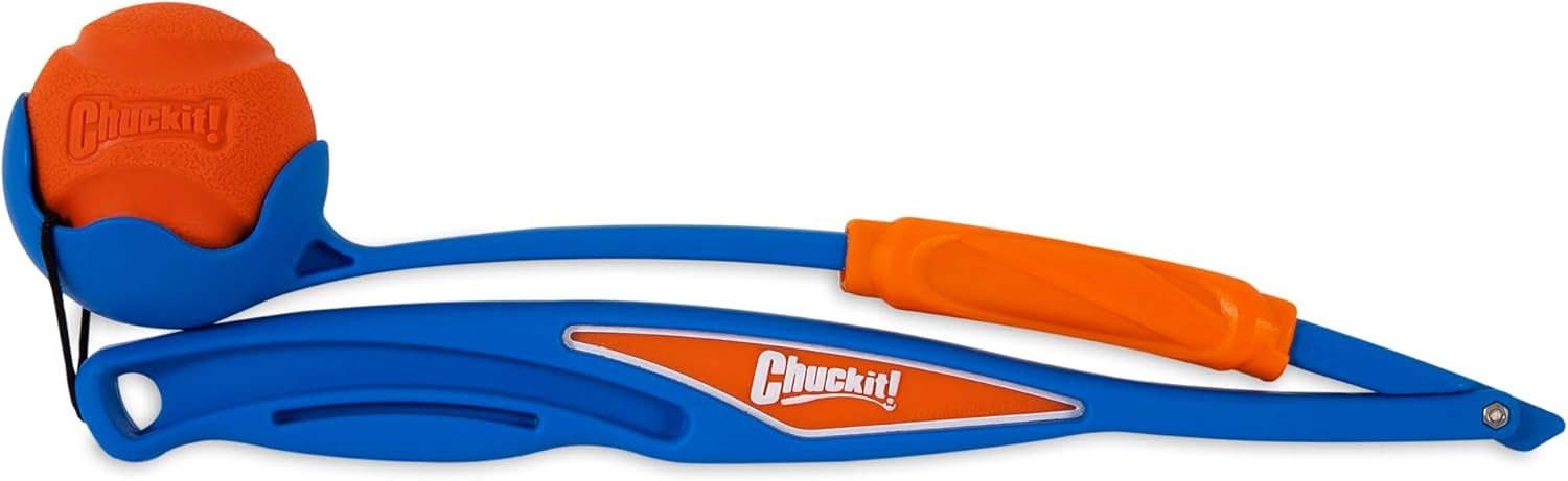 image:imageChuckit Fetch amp Fold 25M Dog Ball Launcher 25 Length Includes Medium Ball 25 For Dogs 2060 Pounds