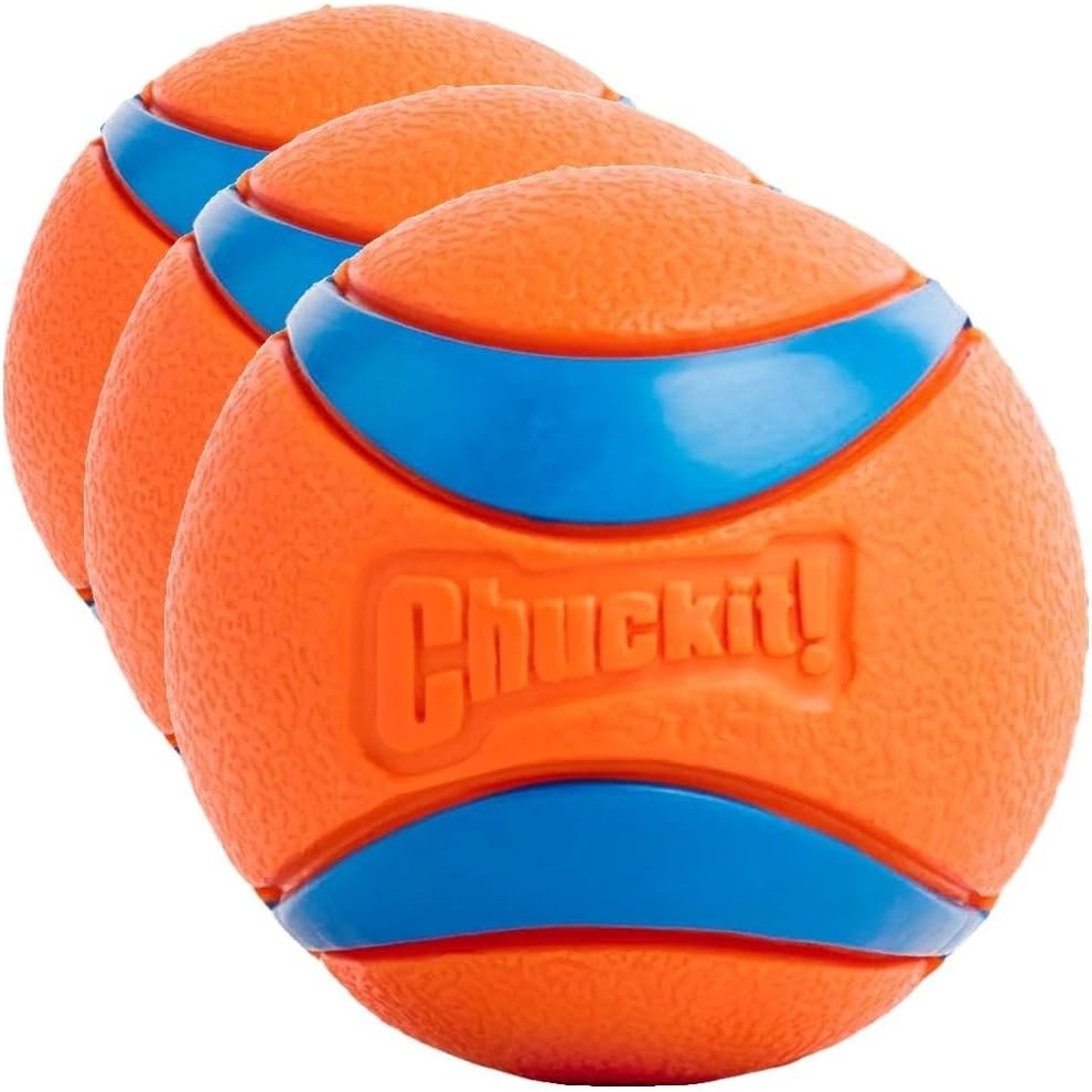 image:imageChuckit Ultra Ball Dog Toy Medium Bouncy Fetch Balls For Dogs 2060 lbs Made from Durable Rubber Floating Water Pet Toys Size Medium 25inch Diameter Pack of 4Medium Pack of 3